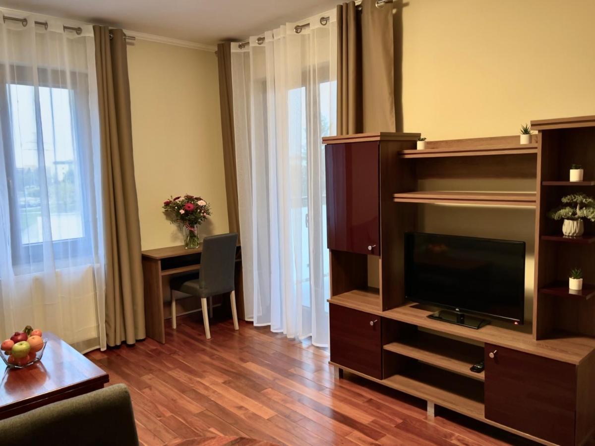 Mala Italia Apartments Wrocław Extérieur photo
